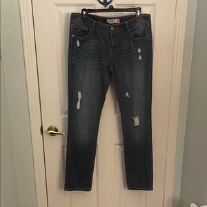 Cabi Women’s Distressed Dark Wash Jeans - Blue
